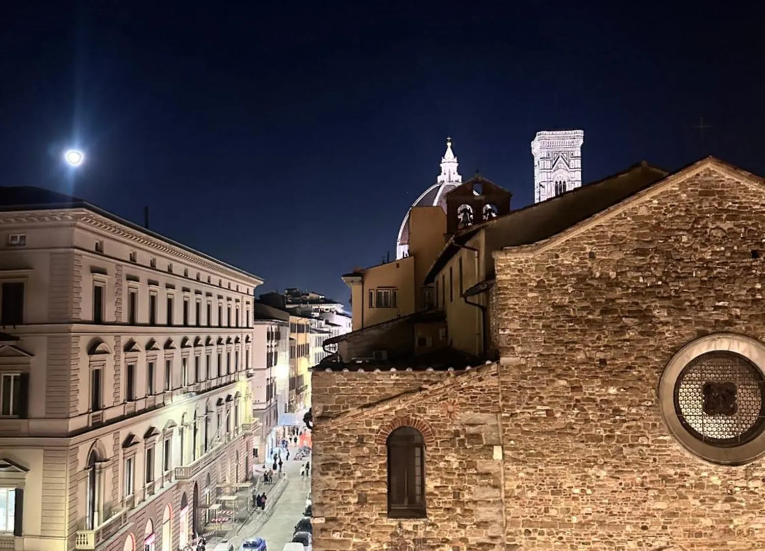 Holiday Ad Rondinelli, Firenze Florence