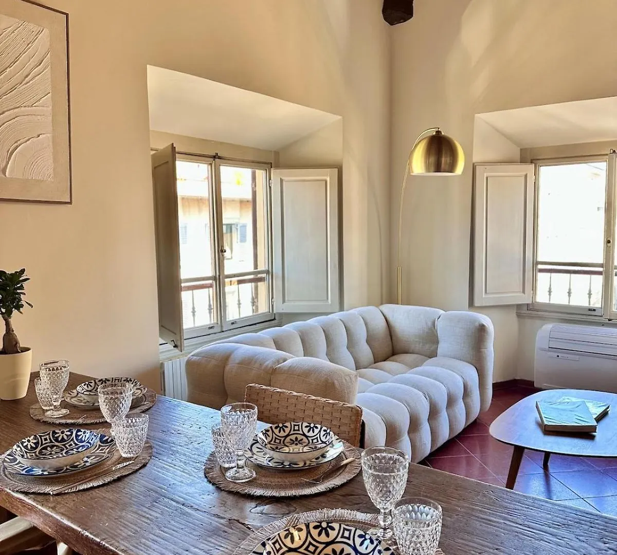 Holiday Ad Rondinelli, Firenze Apartment