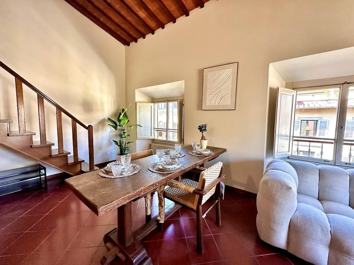 Holiday Ad Rondinelli, Firenze Apartment Florence