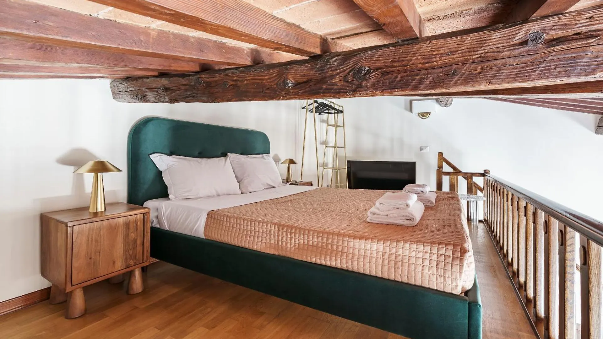 Apartment Holiday Ad Rondinelli, Firenze Italy